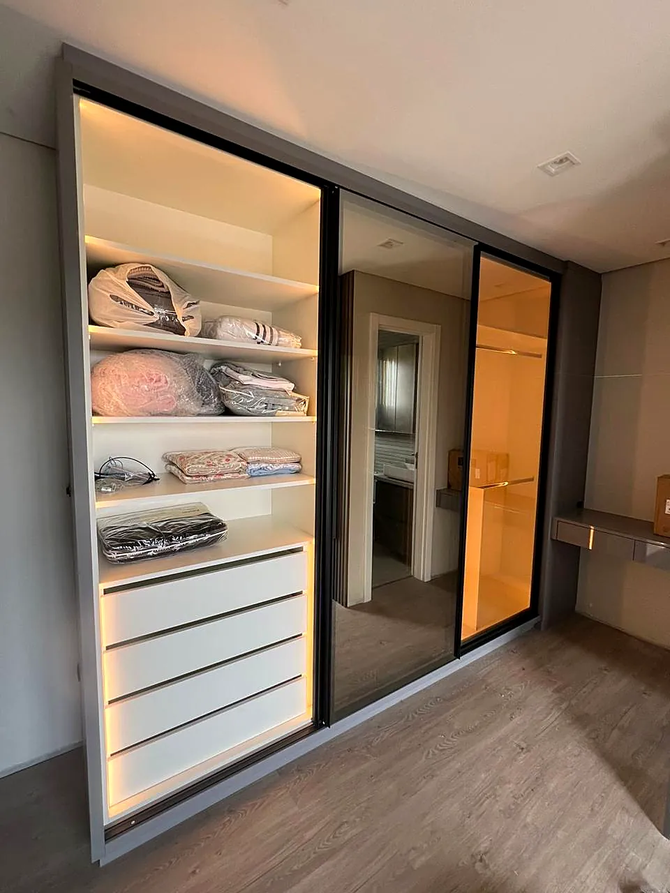 Closets e dormitórios sob medida — Metri Marcenaria (3)